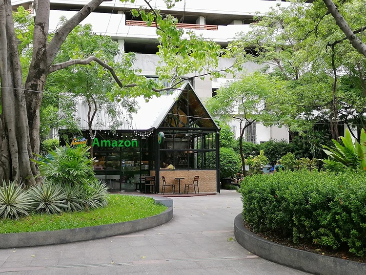 Cafe Amazon Bangkok view outside